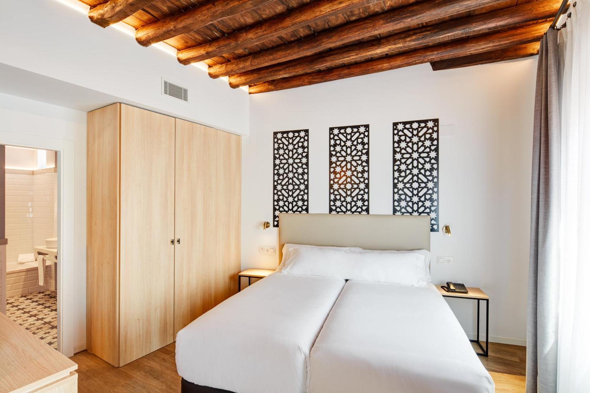 Sercotel Granada Suites 외부 사진
