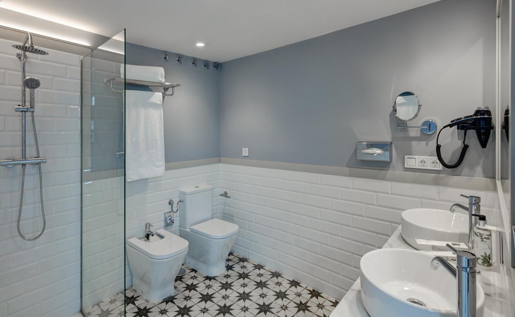 Sercotel Granada Suites 외부 사진